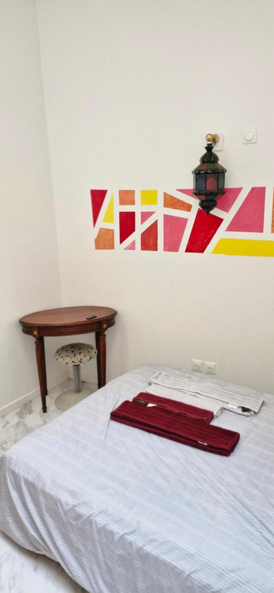 Bed And Breakfast Chez L'Habitant Marseille Room photo